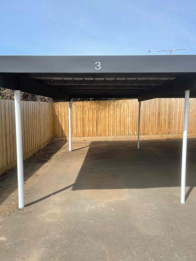Botanic Racecourse Apartment Warrnambool Exterior photo